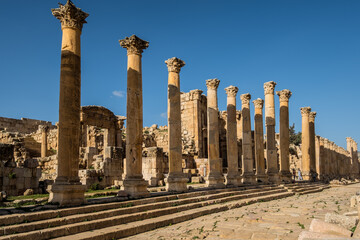 Ancient Roman City Jerash Jordan. Created 300 BC to 100 AD and a city through 600 AD. Not conquered until 1112 AD. Most original Roman City in the Middle East. - 520412184