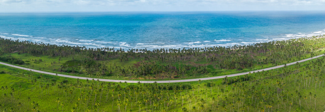 Panoramic view of the road known as "Camino de la felicidad", located in Tucacas, Falc&oacute;n state, Venezuela
