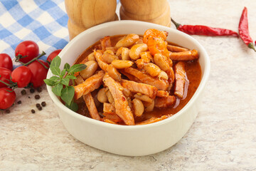 Roasted pork with white beans