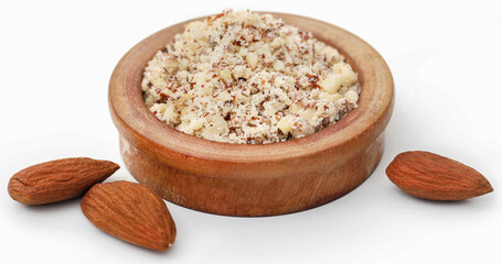 Crushed with peeled almond