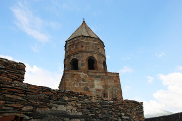 Fototapeta na wymiar Church of the Holy Trinity in Gergeti