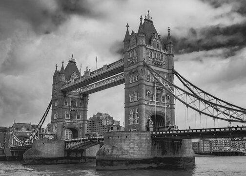 tower bridge © ISO.bellephotography