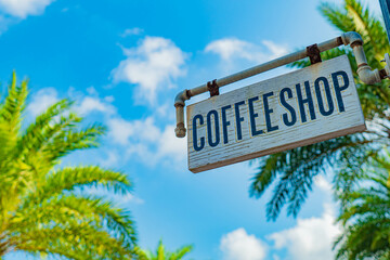 Fototapeta premium アメリカンビレッジ コーヒーショップ 沖縄リゾート 観光 南国