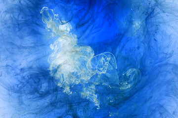 Fototapeta premium Liquid fluid art abstract background. Blue acrylic paint underwater, galactic smoke ocean
