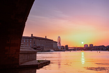 Old city of Toulouse at sunset, France - obrazy, fototapety, plakaty