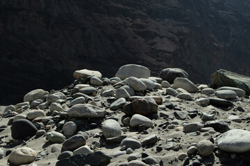 Fototapeta premium Various Types Of Rock Stones Piled Up In front Of Rocky Mount Everest The Gigantic Himalaya Mountain Range In Ladakh And Leh, India