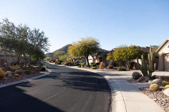 Perfect Neighbourhood