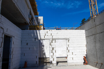 Construction of an industrial building
