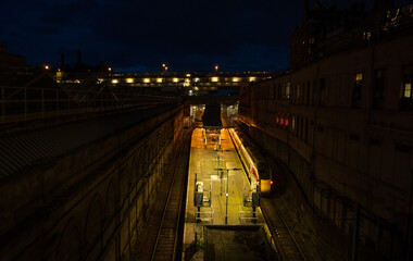 Waverley Station transport
