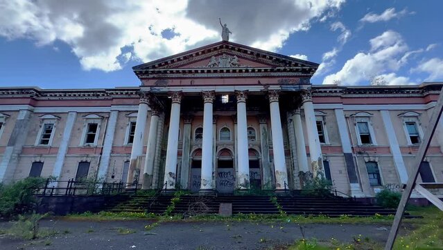 Crumlin Road Courthouse In Belfast - Ireland Travel Photography