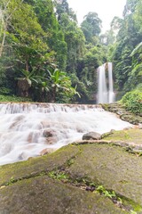 Obraz premium Landscape photo: Dasara waterfall. This is a beautiful waterfall in Vietnam. Dasara waterfall is 60 m high.Time: July 28, 2022. Location: Lam Dong province. 