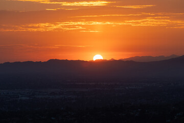 Dramatic sunset over the mountains around Burbank