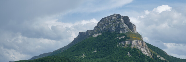 Fototapeta na wymiar panoramic mount beriain in the sierra de san donato, Navarra, Spain