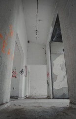 Corredor casa abandonada