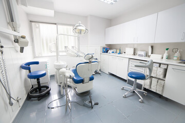 Focused white dental hygiene clinic.