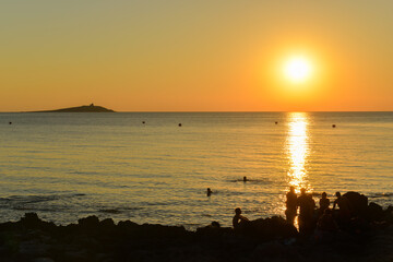 tramonto all'isola delle femmine in sicilia