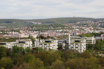 Fototapeta na wymiar The view of Stuttgart from Killesberg park 