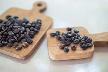 Roasted coffee beans