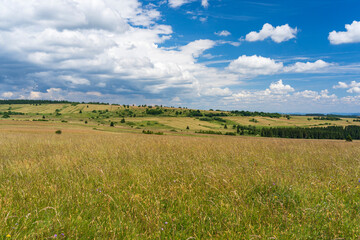 Das Naturschutzgebiet Lange Rh&ouml;n in der Kernzone des Biosph&auml;renreservat Rh&ouml;n, Hessen, Bayern, Deutschland
