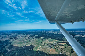 Luftbild Eifel Windräder Fliegen