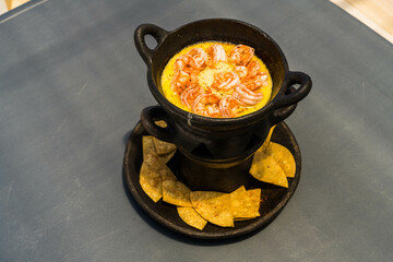 Comida y bebida Latina

