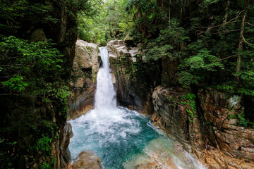 岐阜県中津川市の竜神の滝
