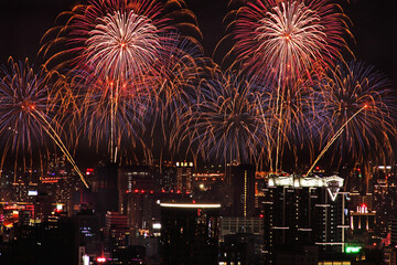 Obraz premium Dadaocheng fireworks show in Double Seventh Festival(Chinese Valentine's Day) in Taipei,Taiwan