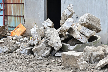 コンクリート屑
