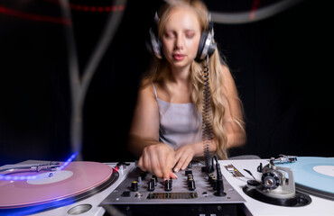 Female dj with turntables