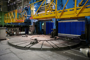 Vertical turning lathe machine tool used in plant workshop