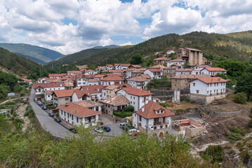 Fototapeta na wymiar View of Vidángoz. Navarrese Pyrenees