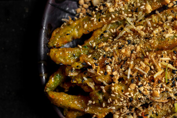 Asparagus with sweet and sour sauce