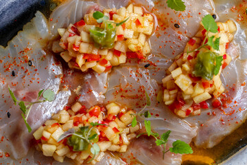 Perch sashimi with apples.