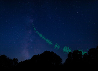 Radio signal from the Milky Way