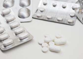 medical pills for treating diseases