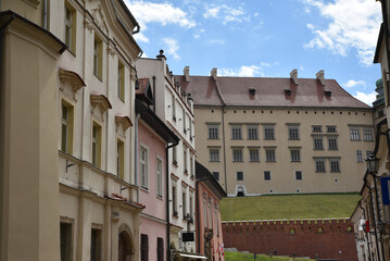 Obraz premium Rue de la colline du Wawel de Cracovie. Pologne