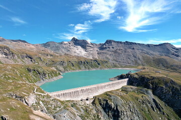 Lake Goillet Dam Breuil-Cervinia,