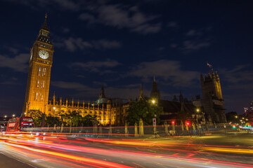 Fototapeta premium Traffic Trails in front of Big Ben