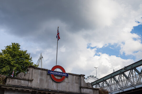 Embankment tube station