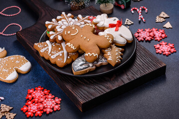 Delicious gingerbread cookies with honey, ginger and cinnamon