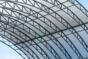 Metal construction with a transparent roof. The latest methods of construction