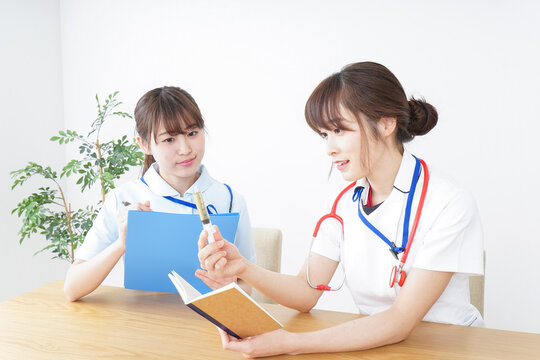 Nurses meeting image