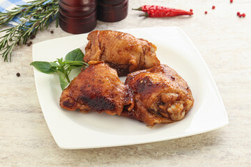 Roasted chicken leg with spicy sauce