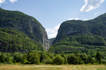 The Vajont disaster on 9 October 1963, when a landslide broke off from Mount Toc and fell into the basin causing a wave that went over the dam and destroyed the town of Longarone, causing 200 victims