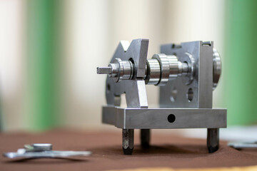 Measuring specimen kit for training purposes in a metrology lab.