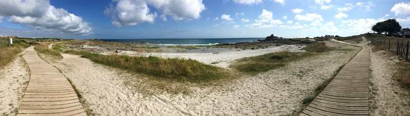 sur le chemin côtier à Lesconil en Finistère Cornouaille Bretagne France	