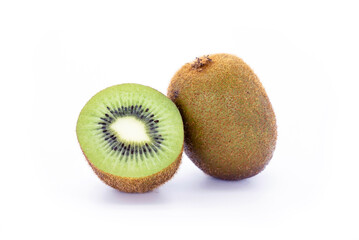 Obraz premium Ripe whole kiwi fruit and cut in half isolated on white background.