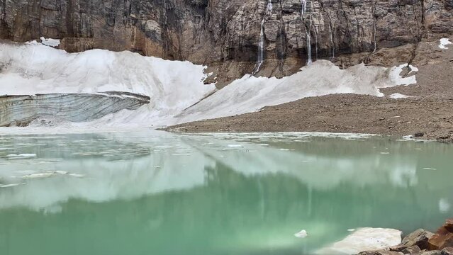 Path of the Glacier trail in Mt. Edith Cavell in Jasper National Park - glacial lake