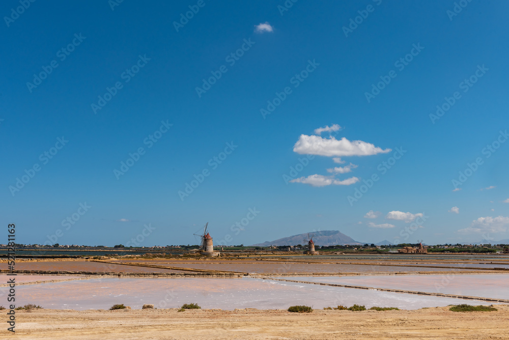 Wall mural the salt pans of Marsala (Trapani - Italy)