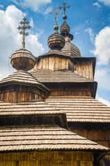 Wołowiec (Beskid Niski) Cerkiew prawosławna w słoneczny dzień - obrazy, fototapety, plakaty